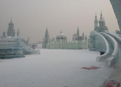 哈尔滨冰雪大世界游玩攻略(哈尔滨冰雪大世界需要多长时间玩完)