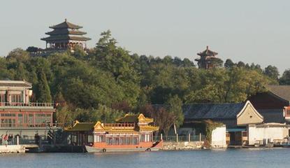 北京景山公园景点介绍(北京景山公园景点介绍图片)