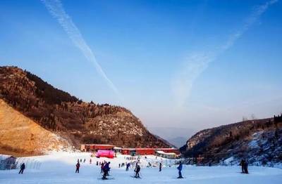 济南金象山滑雪场开放时间(济南金象山滑雪场门票价格)