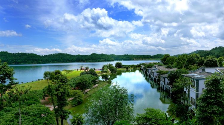 万绿湖游玩最全攻略(万绿湖景点门票)