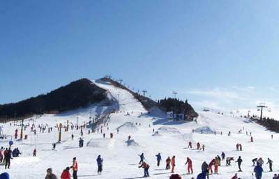 北京滑雪场攻略(北京滑雪场门票价格)