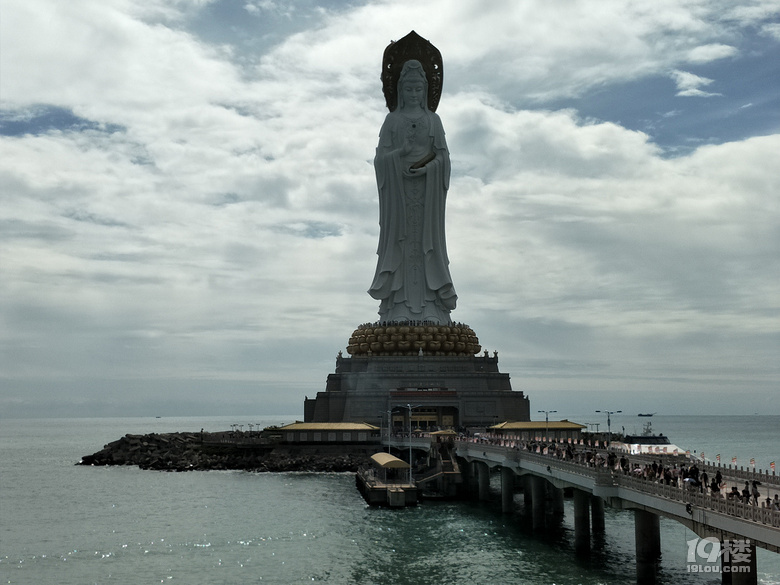 适合穷游的海边城市(适合穷游的10座城市)